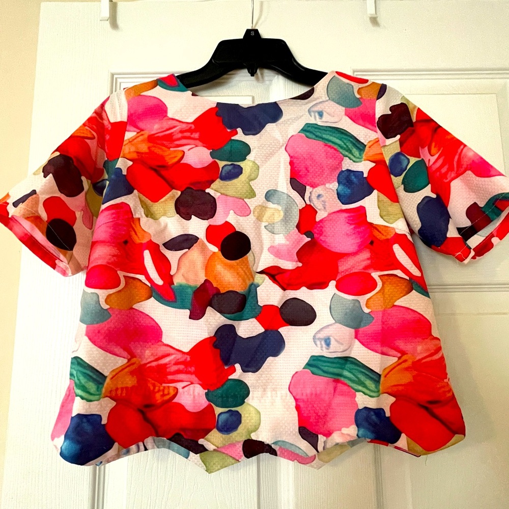 Water Color Floral Scalloped Crop Top